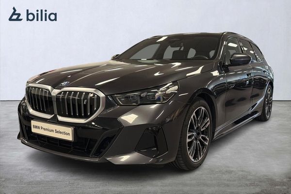 BMW i5 eDrive 40 Touring M-sport | Drag | Backkamera | Navi - 2025