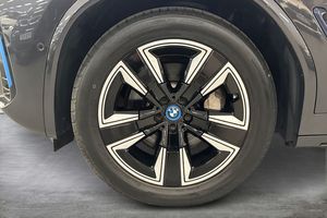 BMW iX3 bild 14