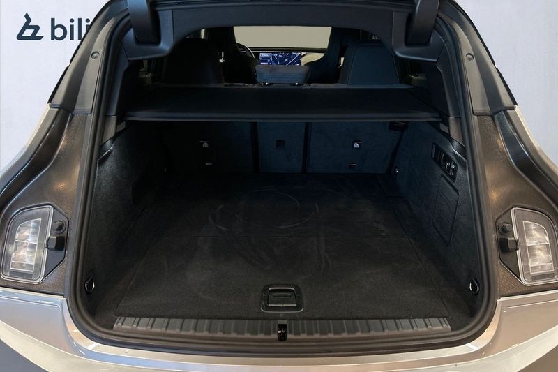 BMW iX bild 10