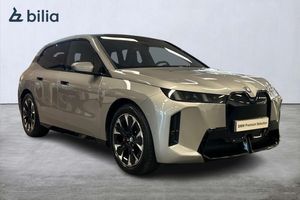 BMW iX bild 17