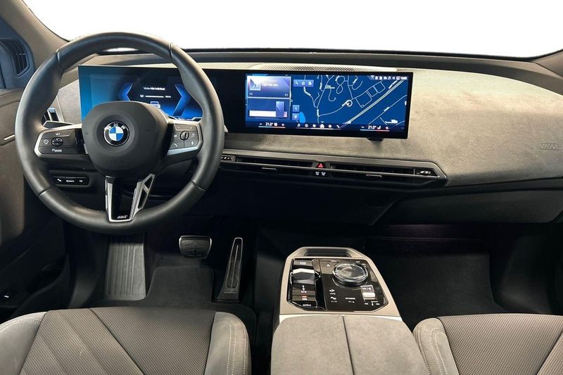 BMW iX bild 8