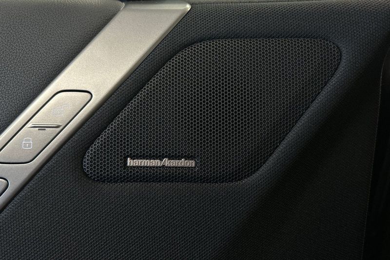 BMW iX bild 19
