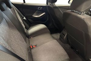 BMW 120 bild 7