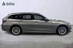BMW 330 bild 15