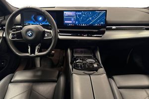 BMW 530 bild 8