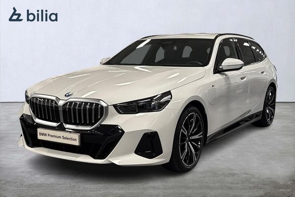 BMW 530 e xDrive Touring M-Sport | Drag | B&W | Aktiv farth | 20" - 2025