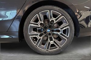 BMW 530 bild 15