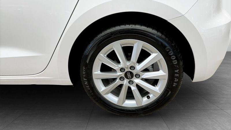 Audi A1 bild 6