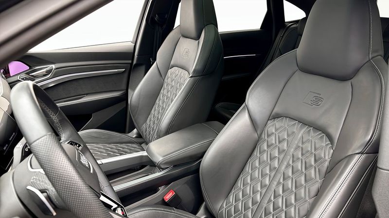 Audi Q8 e-tron bild 8