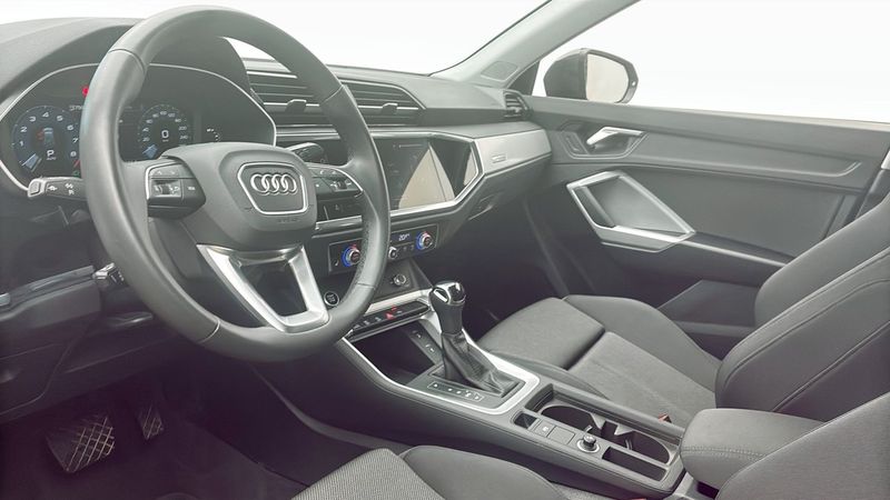 Audi Q3 bild 7
