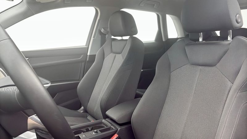 Audi Q3 bild 8