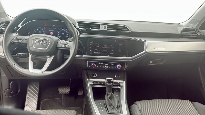 Audi Q3 bild 10
