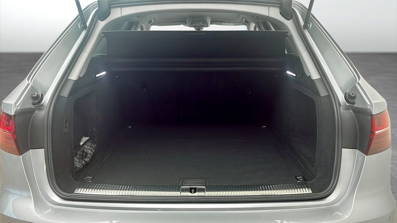 Audi A4 bild 12