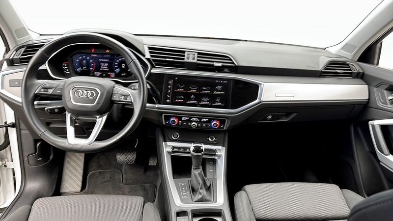 Audi Q3 bild 10