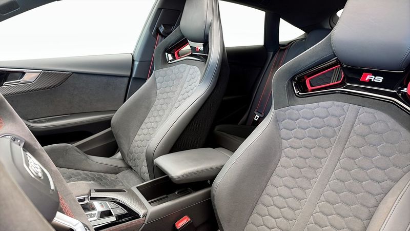 Audi RS5 bild 8