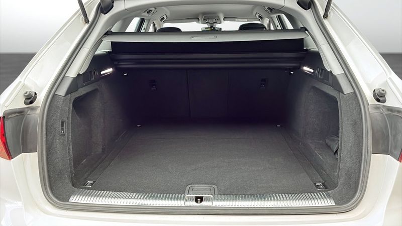 Audi A4 bild 12