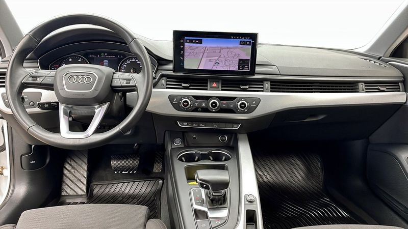 Audi A4 bild 10