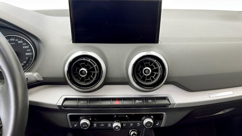 Audi Q2 bild 9