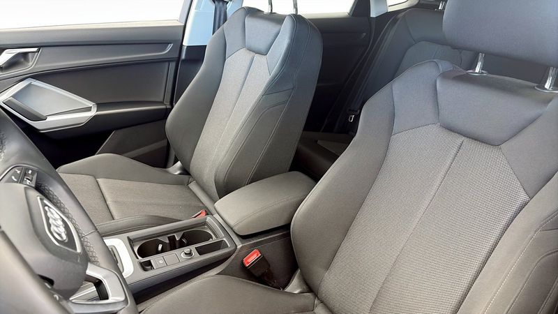 Audi Q3 bild 8