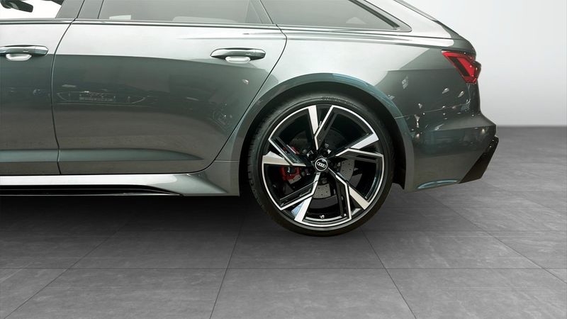 Audi RS6 bild 6