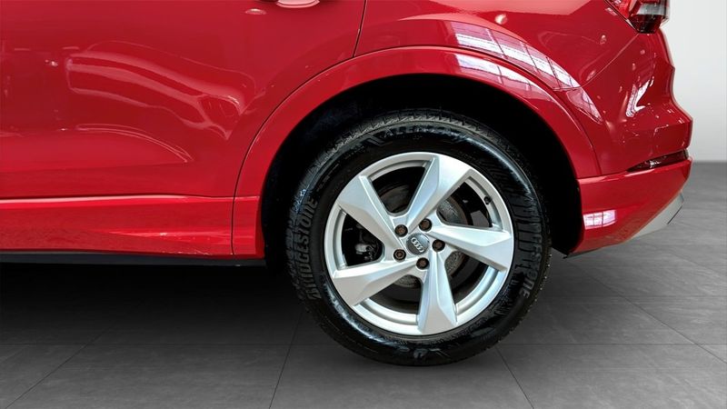 Audi Q3 bild 6