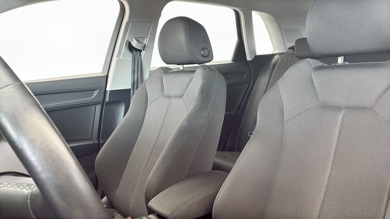 Audi Q3 bild 8