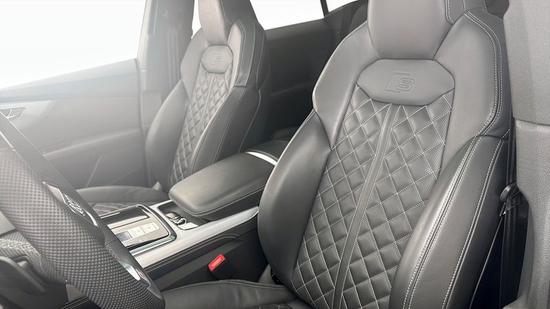 Audi Q8 bild 8