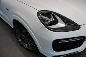 Porsche Cayenne bild 7
