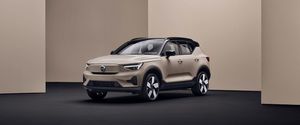 Volvo EX40 bild 1