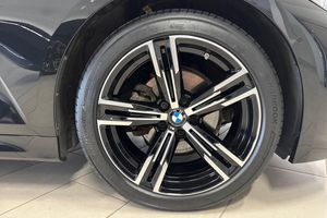 BMW 320 bild 13
