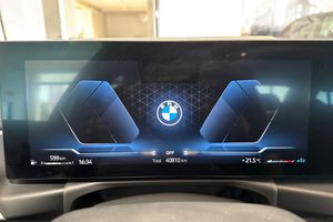 BMW 320 bild 10