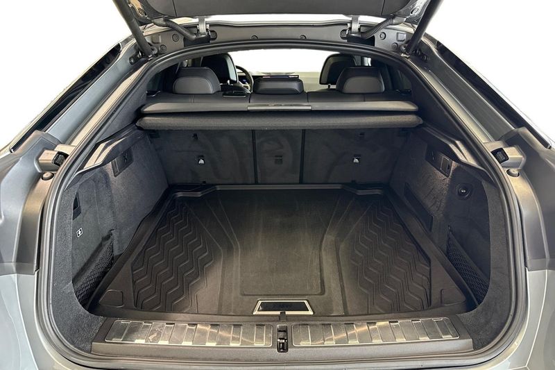BMW X6 bild 12