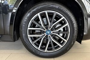 BMW X1 bild 13