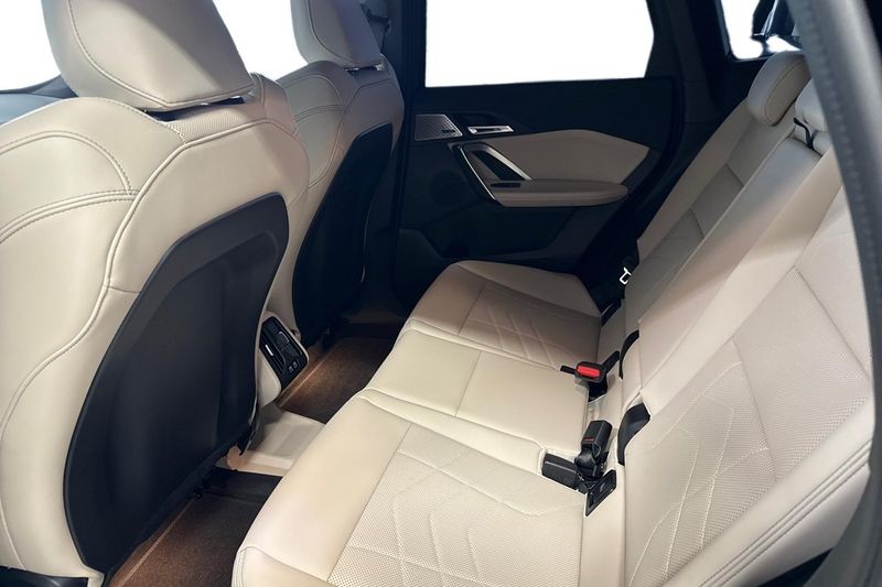 BMW X1 bild 15