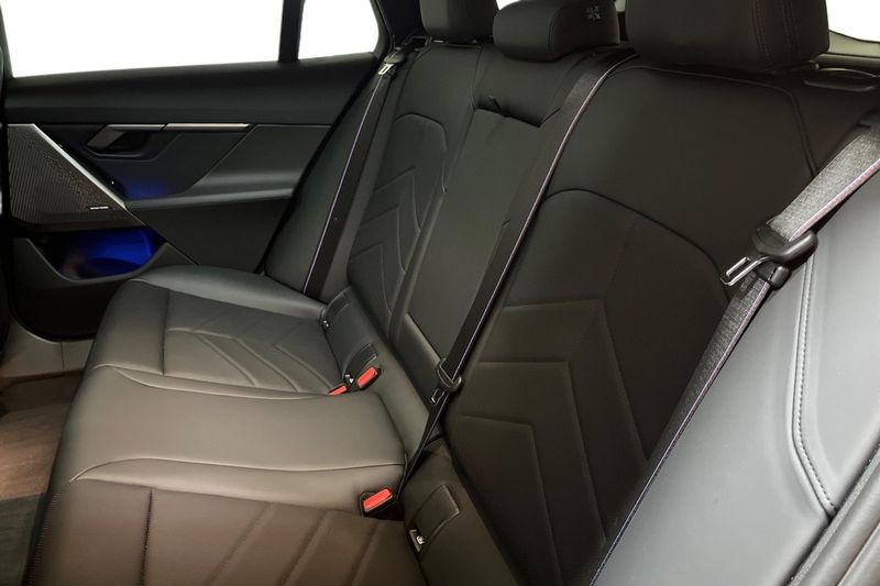 BMW 530 bild 13