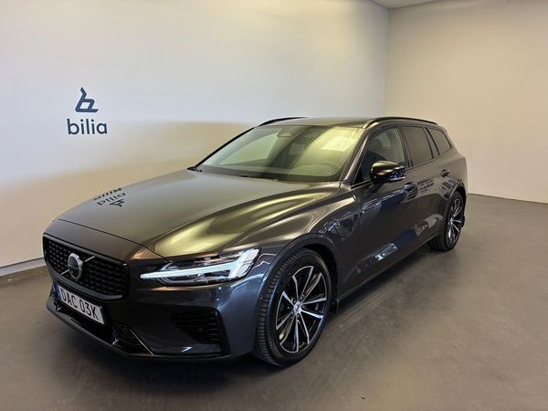 Volvo V60 T6 Plus Dark Nordic Edition / Dragkrok / Keyles... - 2025