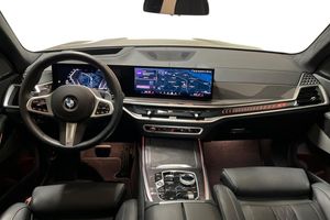 BMW X7 bild 11