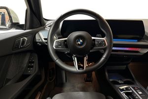 BMW 120 bild 10