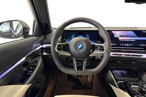BMW 530 bild 9