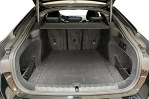 BMW i4 bild 12