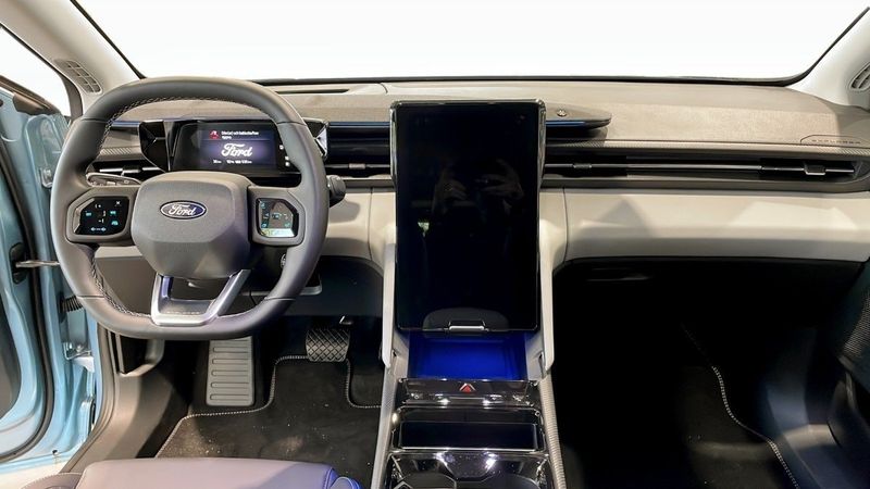 Ford Explorer bild 9