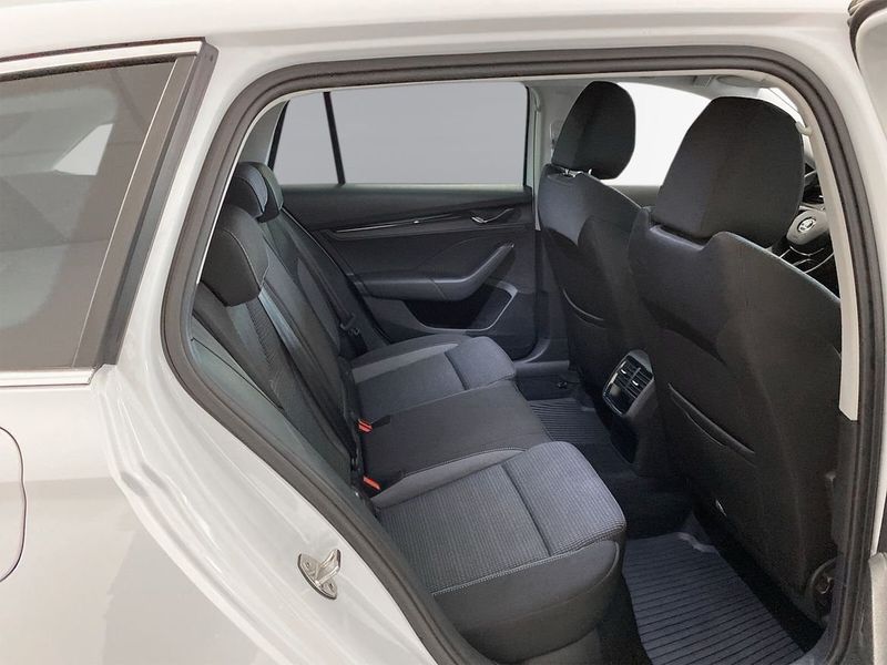 Skoda Octavia bild 8
