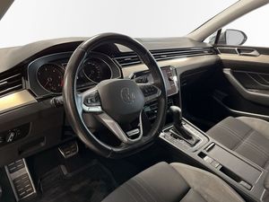 Volkswagen Passat bild 7