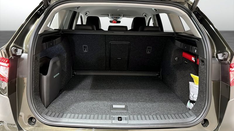 Skoda Enyaq bild 10