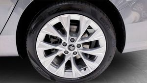 Skoda Superb bild 12