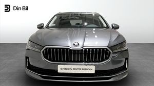 Skoda Superb bild 2