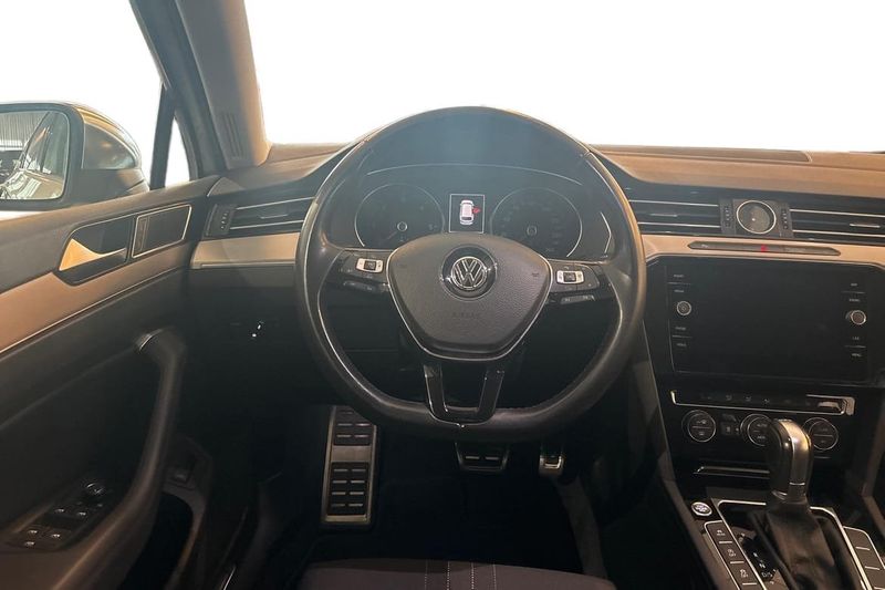 Volkswagen Passat bild 11