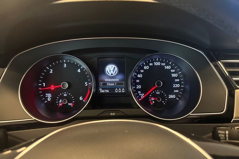 Volkswagen Passat bild 16