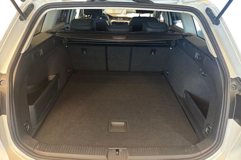 Volkswagen Passat bild 12