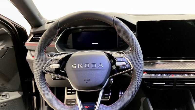 Skoda Octavia bild 6